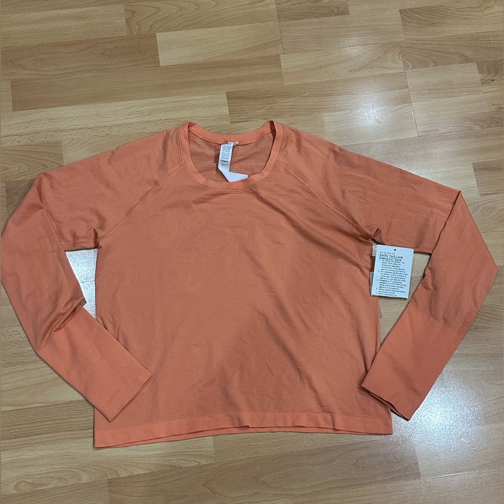 New Lululemon Swiftly Tech Long Sleeve